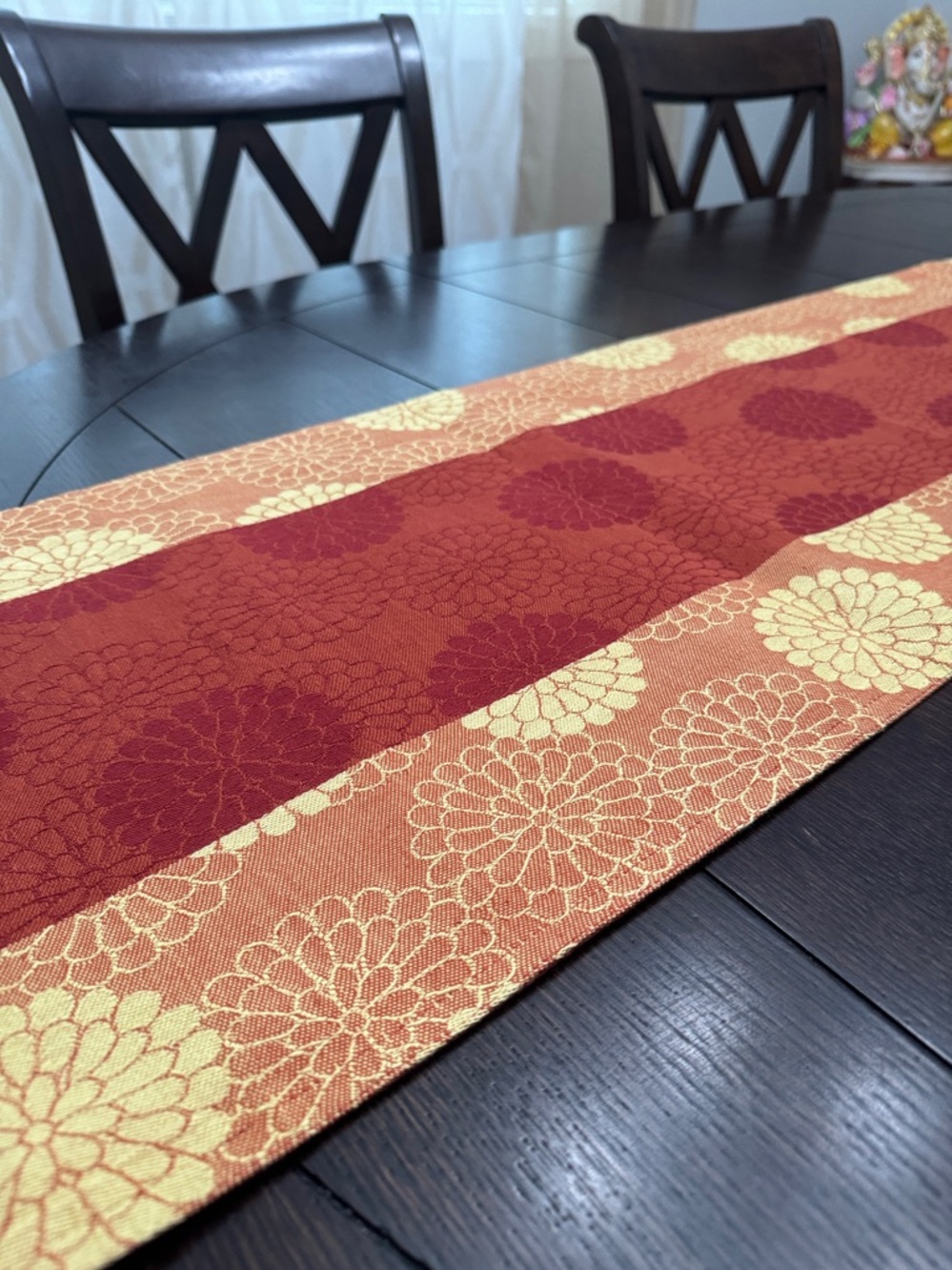 Pier 1 Table Runner long in cotton with Orange and Yellow Floral pattern